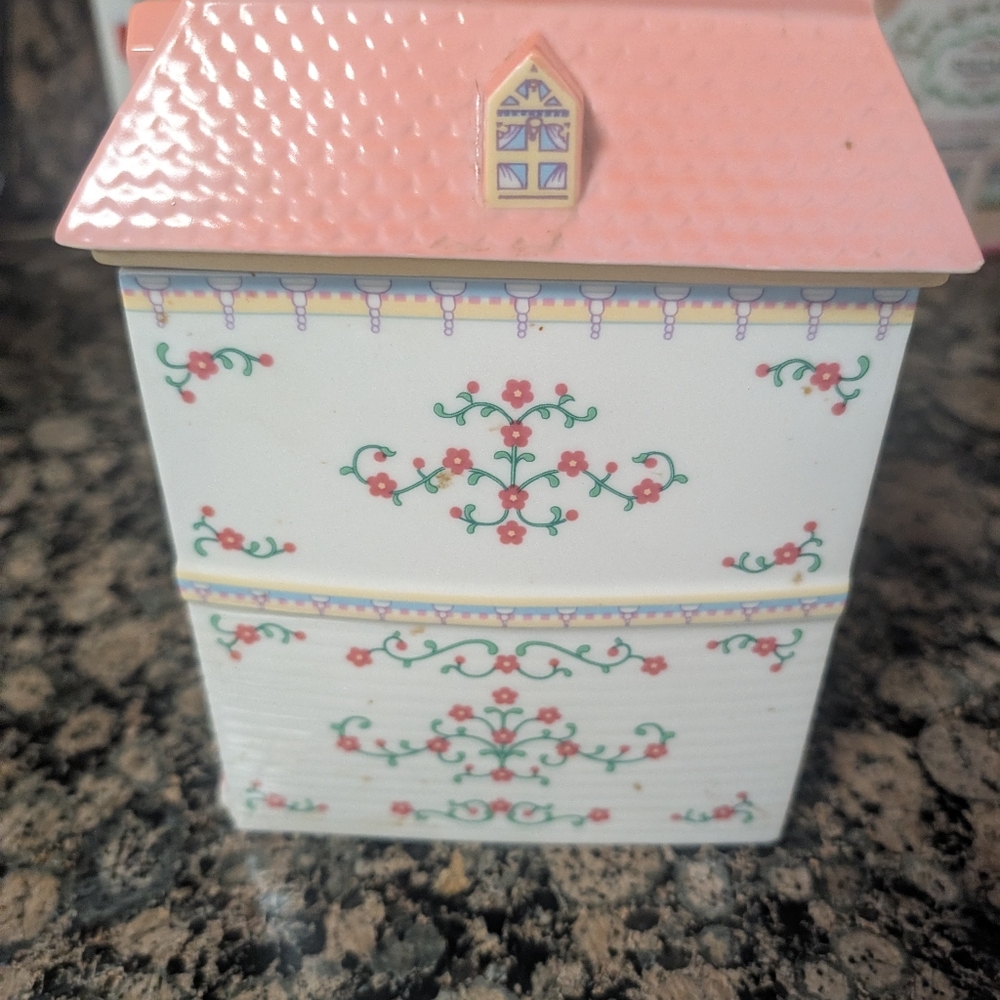 Lenox Village Collection Rice Canister 1992 - Picture 6 of 6